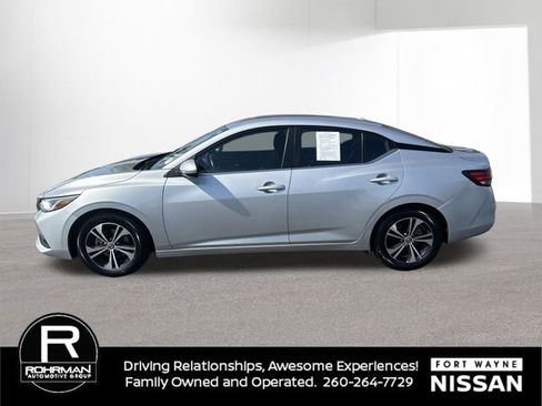 Used 2023 Nissan Sentra SV image 4