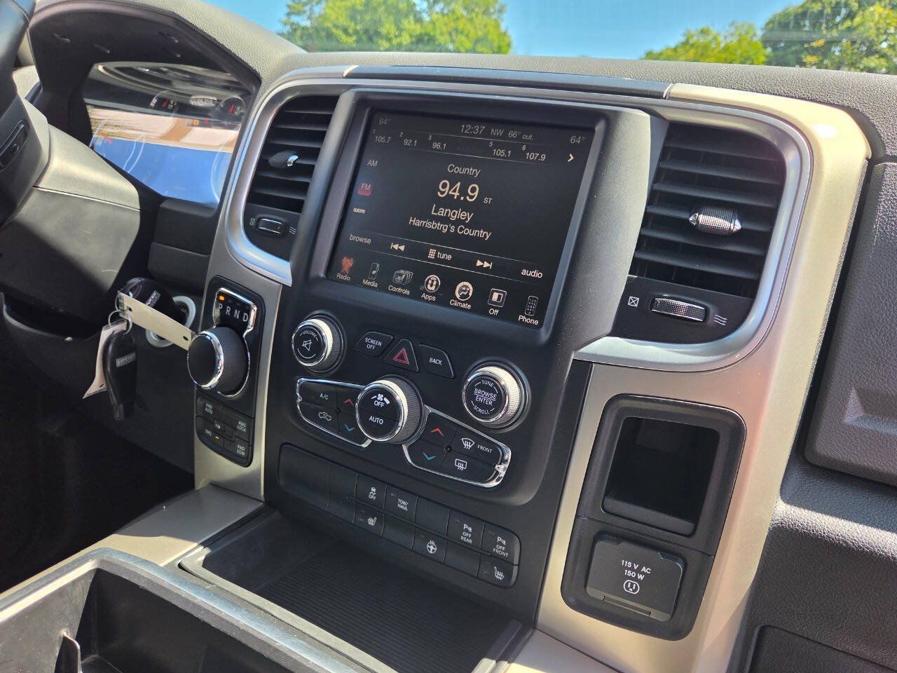 Used 2015 RAM 1500 Big Horn AWD/4WD image 52