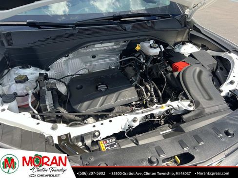 Used 2023 Chevrolet TrailBlazer LT w/ Convenience Package FWD image 12