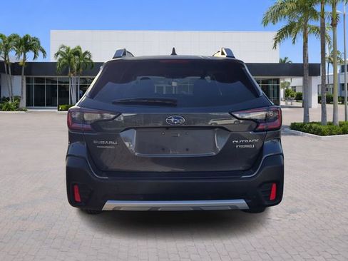 Used 2022 Subaru Outback Touring image 6