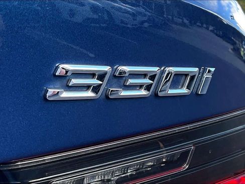 Certified 2023 BMW 330i xDrive Sedan w/ Driving Assistance Package image 30