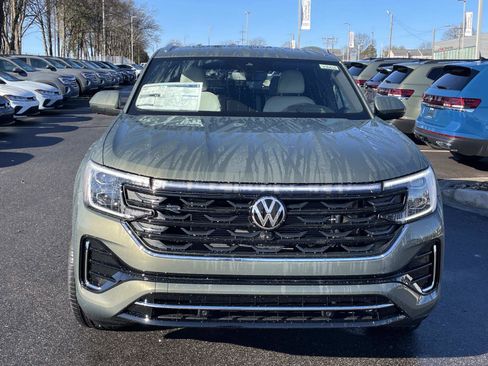 New 2026 Volkswagen Atlas Cross Sport SEL Premium R-Line AWD/4WD image 2