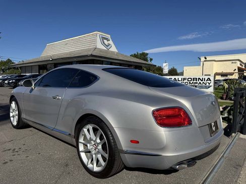 Used 2015 Bentley Continental GT image 3