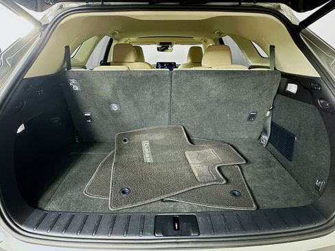 Used 2021 Lexus RX 350L FWD w/ Premium Package image 33