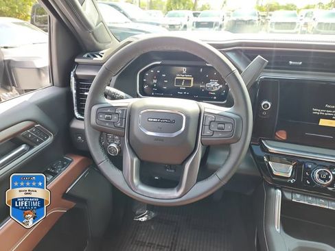 New 2026 GMC Sierra 2500 Denali Ultimate AWD/4WD image 15
