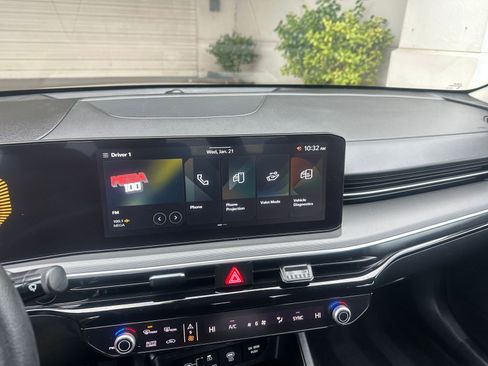 Used 2025 Kia K5 LXS image 20