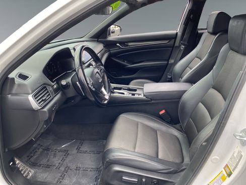 Used 2022 Honda Accord Sport image 9