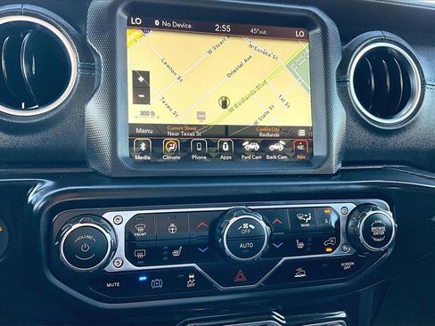 Used 2021 Jeep Wrangler Unlimited Rubicon 4xe w/ Steel Bumper Group image 32