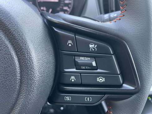 New 2025 Subaru Crosstrek 2.5i Limited w/ Crosstrek Mirror Package image 10