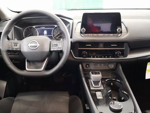 New 2026 Nissan Rogue SV image 11