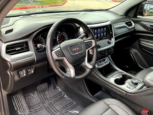 Used 2021 GMC Acadia SLT w/ Elevation Edition image 17