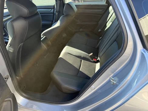 Used 2020 Honda Accord Sport image 17