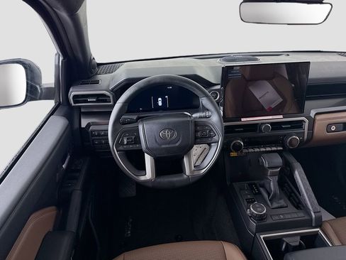 New 2026 Toyota 4Runner Limited AWD/4WD image 15