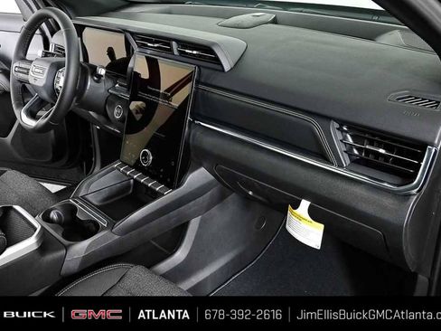 New 2026 GMC Terrain Elevation FWD image 21