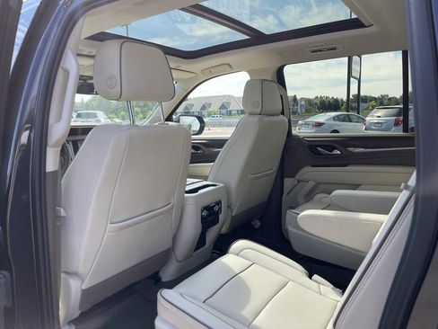 Used 2023 GMC Yukon XL Denali w/ Max Trailering Package image 27
