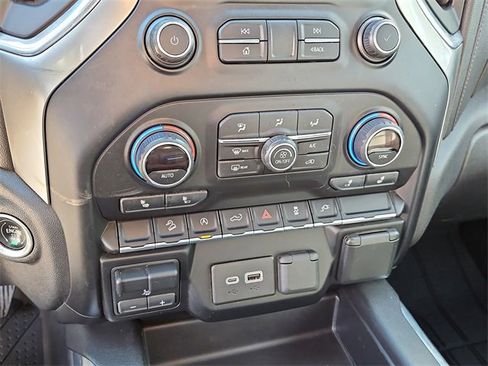 Used 2019 Chevrolet Silverado 1500 LT Trail Boss image 26