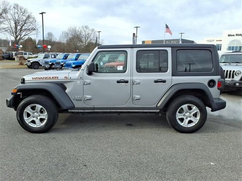 Used 2020 Jeep Wrangler Unlimited Sport S image 8