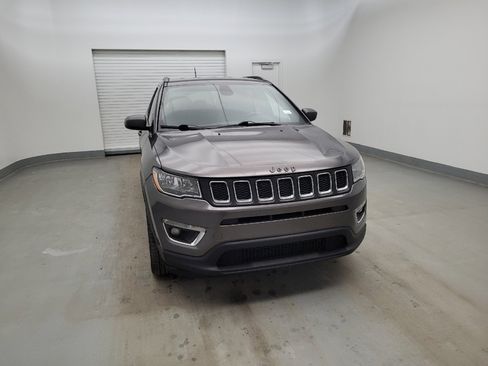 Used 2021 Jeep Compass Latitude AWD/4WD image 14