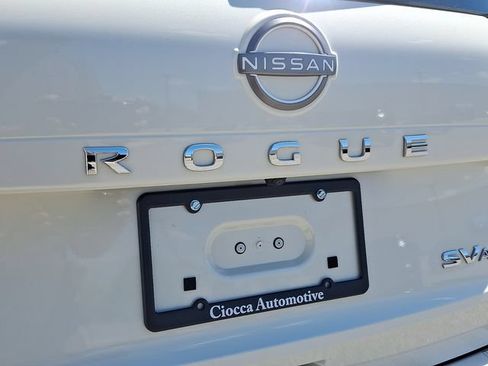 Used 2023 Nissan Rogue SV w/ SV Premium B Package AWD/4WD image 31