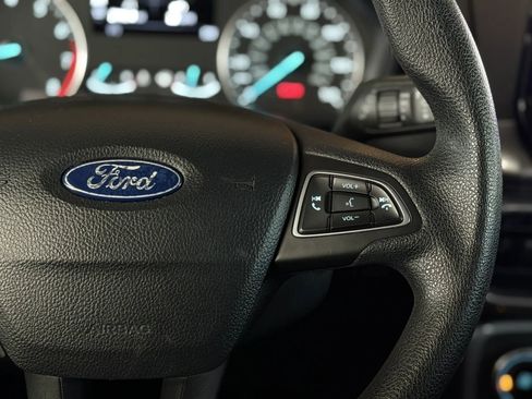 Used 2021 Ford EcoSport SE w/ SE Convenience Package image 23
