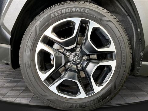 Used 2020 Toyota RAV4 Adventure AWD/4WD image 36