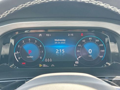 New 2026 Volkswagen Atlas Cross Sport SE image 18