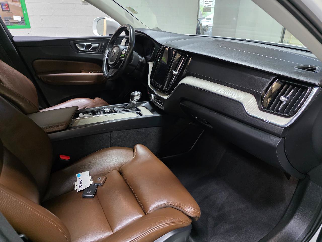 Used 2018 Volvo XC60 T6 Inscription AWD/4WD image 26