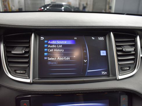 Used 2019 INFINITI QX50 Luxe image 8