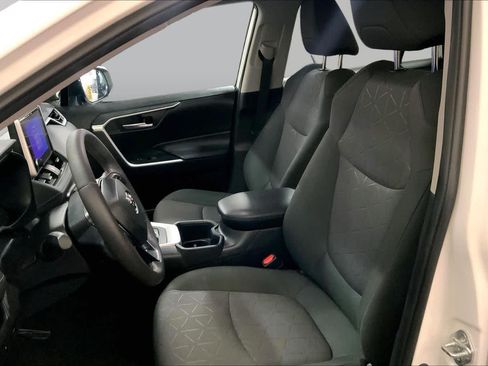 Used 2023 Toyota RAV4 XLE w/ Convenience Package AWD/4WD image 8