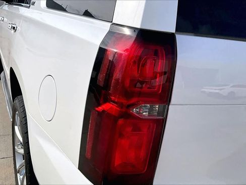 Used 2016 Chevrolet Tahoe LTZ RWD image 25