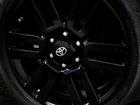 Used 2021 Toyota 4Runner Nightshade AWD/4WD image 11