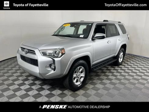 Used 2021 Toyota 4Runner SR5 AWD/4WD image 1
