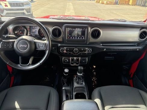 Certified 2021 Jeep Wrangler Unlimited Sport AWD/4WD image 11
