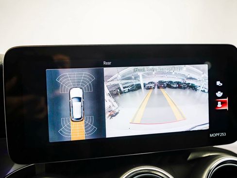 Used 2022 Mercedes-Benz GLC 300 GLC 300 image 23