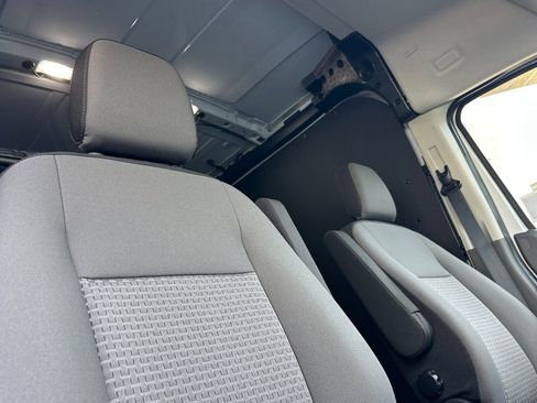 New 2026 Ford Transit 250 148 Medium Roof RWD image 16