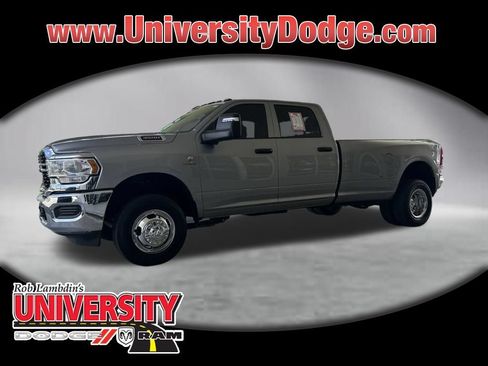 Used 2024 RAM 3500 Tradesman w/ Towing Technology Group AWD/4WD image 1