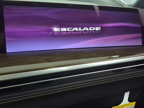 New 2026 Cadillac Escalade ESV Platinum Sport w/ LPO, ONYX Package AWD/4WD image 22