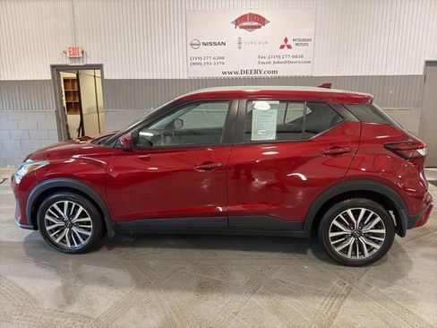 Certified 2023 Nissan Kicks SV image 7
