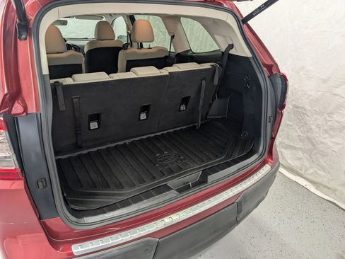 Used 2019 Subaru Ascent Premium image 31