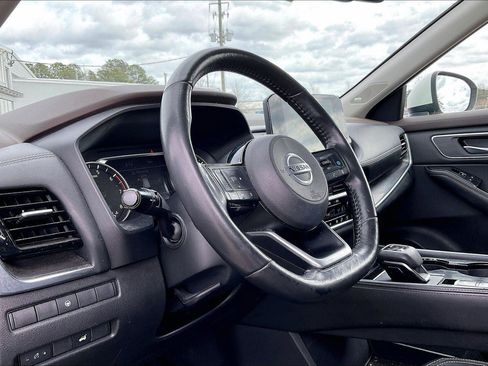 Certified 2021 Nissan Rogue SL w/ Premium Package image 6