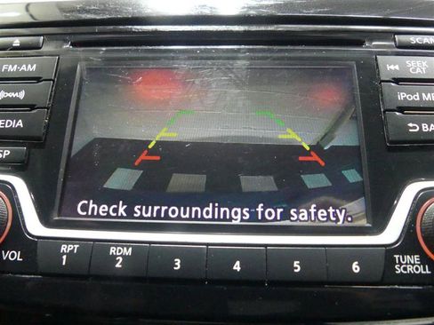 Used 2018 Nissan Sentra SV image 13