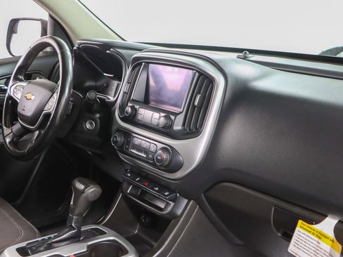 Used 2021 Chevrolet Colorado LT w/ Safety Package image 25