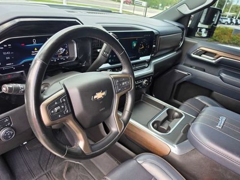 Used 2024 Chevrolet Silverado 2500 High Country w/ Technology Package AWD/4WD image 19