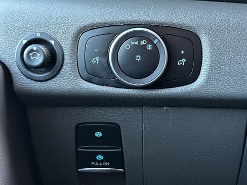 Used 2023 Ford Transit 350 XL image 26