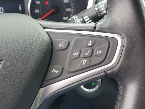 Used 2022 Chevrolet Equinox LT FWD image 10