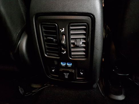Used 2024 Dodge Durango R/T AWD/4WD image 15