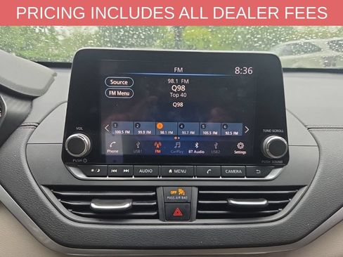 Used 2022 Nissan Altima 2.5 SV w/ SV Premium Package FWD image 5