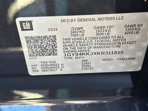 Used 2019 Cadillac Escalade ESV Platinum image 30