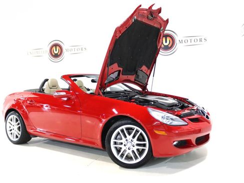 Used 2008 Mercedes-Benz SLK 350 image 32