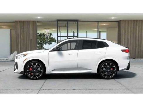 New 2026 BMW X2 M35i w/ Technology Package AWD/4WD image 4